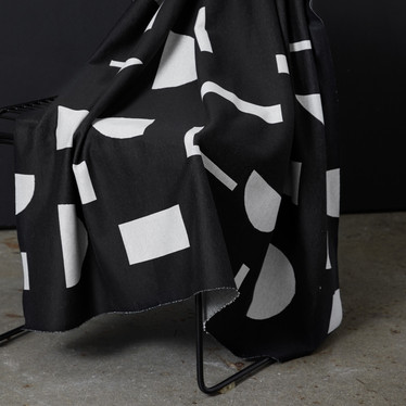 mind the MAKER: Organic element, black, jacquard neulos