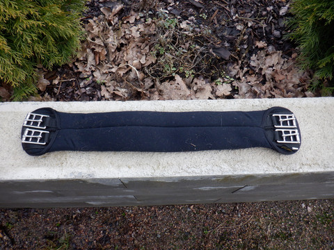 Memory foam musta koulusatulavyö, 65 cm
