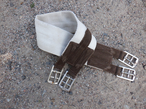 Satulavyö,valkoinen, kankainen 80 cm