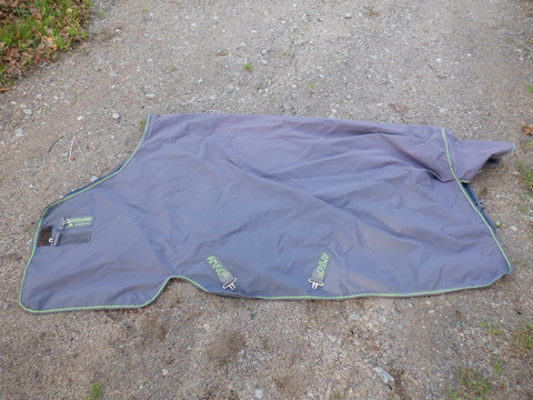 Horseware Amigo vuoreton harmaa sadeloimi 145 cm