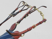 APUOHJAT JA JUOKSUTUS