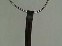 Otsapanta mustaa nahkaa 39 cm
