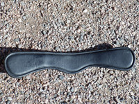 Nahkainen, anatominen koulusatulavyö joustoilla 50 cm