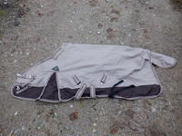 Harmaa Rainbuster vuoreton sadeloimi 115 cm