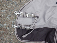 Harmaa Rainbuster vuoreton sadeloimi 115 cm