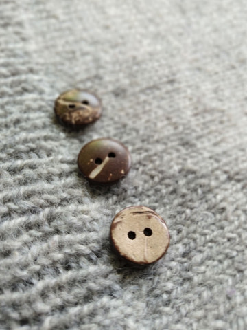Slät kokosknapp,  15 mm