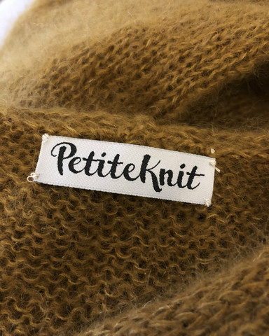 'Petite Knit' märke
