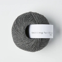 Knitting for Olive Merino Racoon
