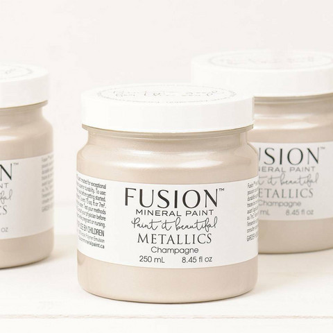 Fusion Mineral Paint Metallics - Champagne