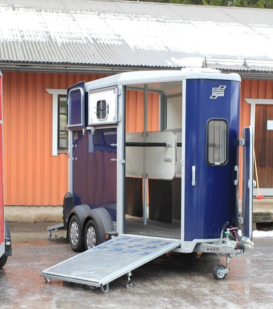 Ifor Williams HB511
