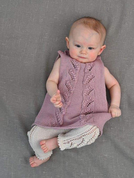 vauvan_pitsineule_mekko_tunika_neuleohje_teetee_baby_lapset_neulelehti