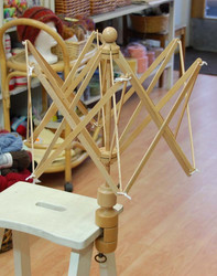 KnitPro Vyyhdinpuut / kerinpuut