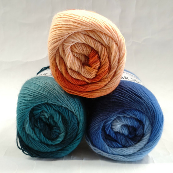 Woolly Hugs Year Socks