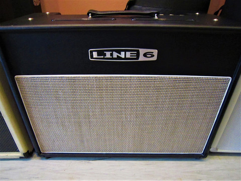 Myydään asiakkaan lukuun: Kitaravahvistin Line6 Flextone III 2x12 (käyt)