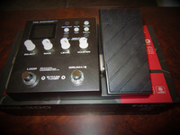 Multiefekti Nux MG-300 (käyt)
