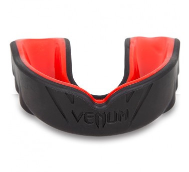 Venum Challenger Red Devil hammassuojat