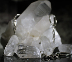 Avaimenperä, vuorikristallikide n.30-40 mm
