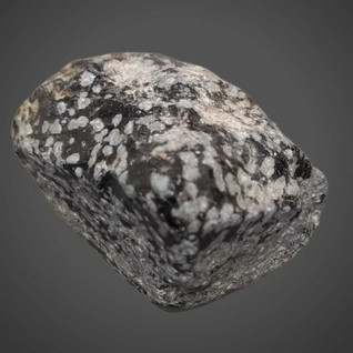 Lumihiutaleobsidiaani 40-55 mm