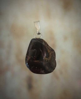 Granaatti Riipus Rumpuhiottu