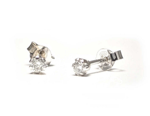 Tappikorvakorut timanteilla yht. 0,14ct, valkokultaa
