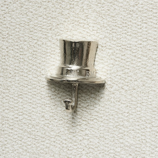 Top Hat Hook
