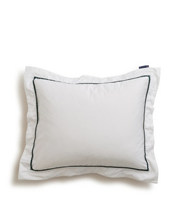 Holiday Star Framed Sateen Pillowcase, White/Green