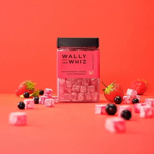Regular cube blackcurrant with strawberries 240 g