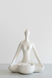 Candleholder Balance Yoga Woman, White