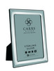 Carrs FR065/W sileä 18x13 hopeinen valokuvakehys mahonki taustalla