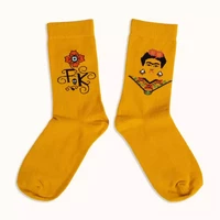 Keltaiset Frida Kahlo -sukat 
