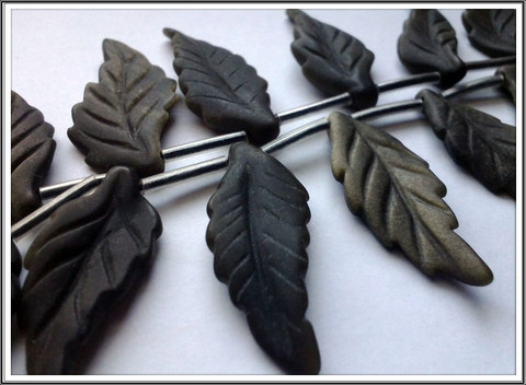 Obsidiaani, kulta, 14 x 36 mm, lehti, matta