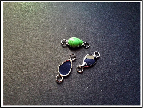 Korupohja 10 x 7 mm kapussille, pisara, teräsväri, linkki