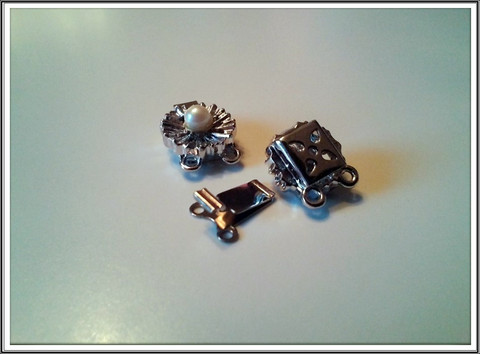 Rodinoitu rasialukko Ø 12 mm, 2-rivinen