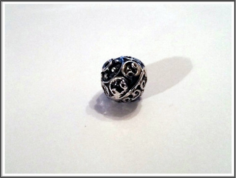 Metallihelmi 13 mm, antiikkihopean värinen, kpl
