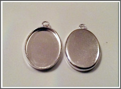 Korupohja, ovaali 18 x 13 mm riipus, teräsväri