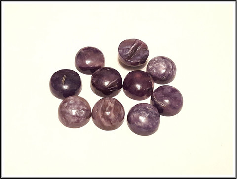 Charoiitti, Ø 8 mm kapussi