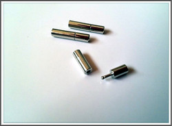 Putkilukko Ø 2 mm nauhalle