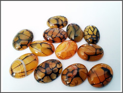 Akaatti Dragon Veins, 25 x 18 mm ovaali, keltasävyinen