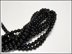 Onyx, pyöreä Ø 6 mm, ½ nauha