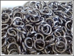 Rengas Ø 5.7 mm, lanka 1.6 mm, 50 kpl, tumma teräs