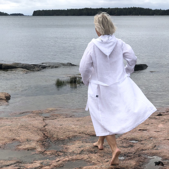 Usva pellava-aamutakki, valkoinen