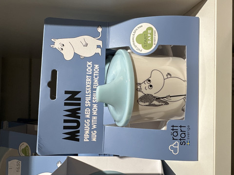 Vaalean sininen nokkamuki