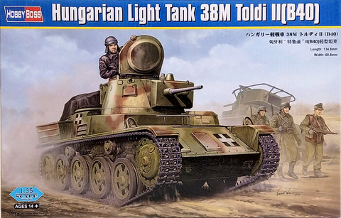Hungarian Light Tank 38M Toldi II (B40) 1:35 (pidemmällä toimitusajalla)