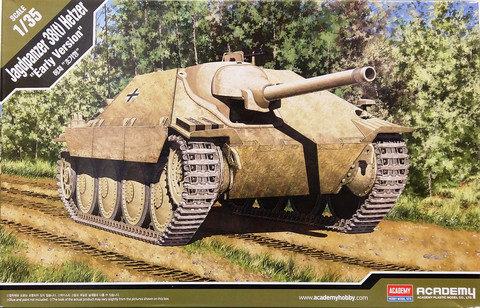 Jagdpanzer 38(t) Hetzer Early Version, 1:35 (pidemmällä toimitusajalla)