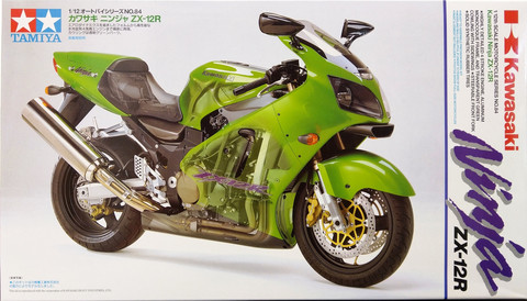 Kawasaki Ninja ZX-12R, 1:12 (pidemmällä toimitusajalla)