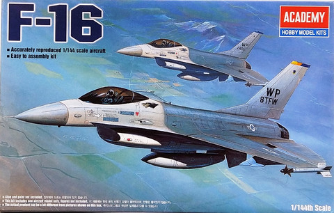 F-16, 1:144 (pidemmällä toimitusajalla)