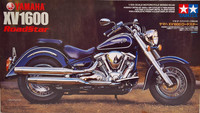Yamaha XV1600 Road Star, 1:12 (pidemmällä toimitusajalla)