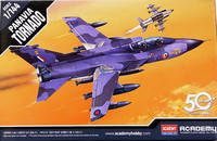 Panavia Tornado, 1:144 (pidemmällä toimitusajalla)