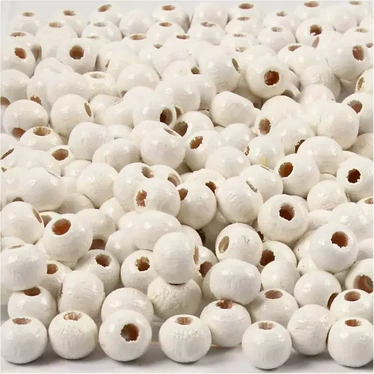Puuhelmet, halk. 5mm, aukon koko 1,5mm, valkoinen, 6g/pkk, n.150kpl