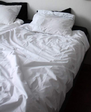 Puhtaat valkeat lakanat